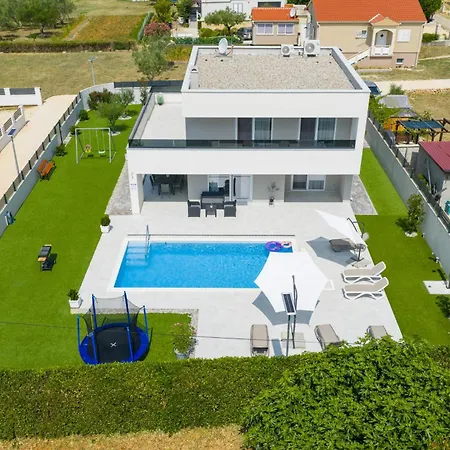Marpe Vila Vrsi