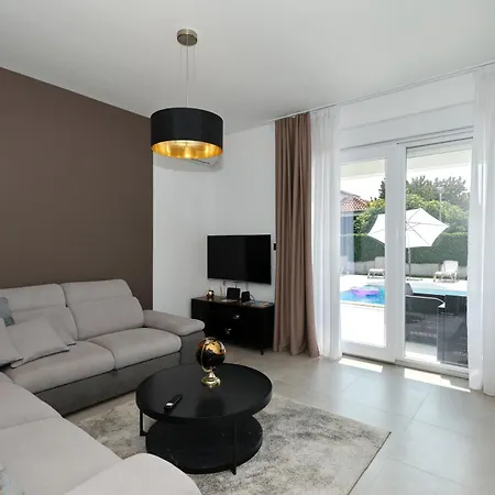 Marpe Villa Vrsi